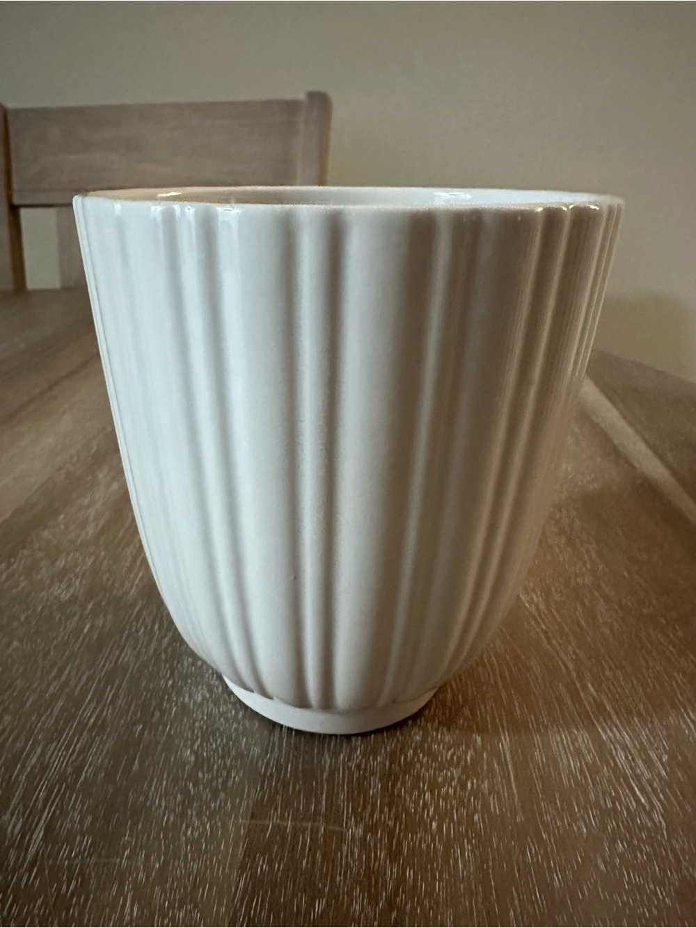 Classic Ribbed Ceramic Vase - White